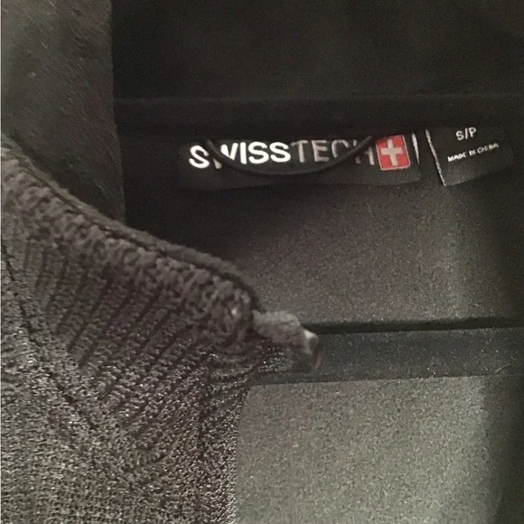 SWISSTECH Men's Black Jacket US S/P - Picture 3 of 8